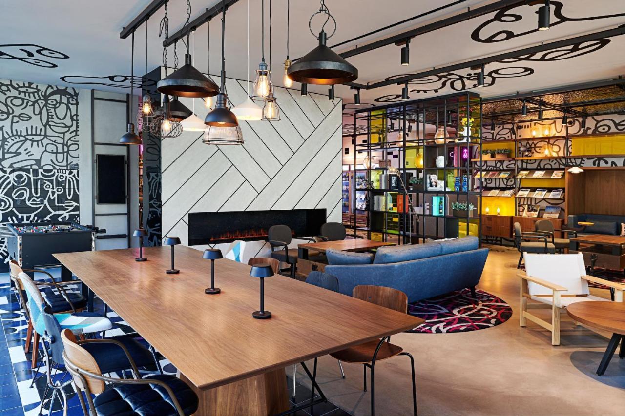 ホテル Moxy Seoul Myeongdong エクステリア 写真