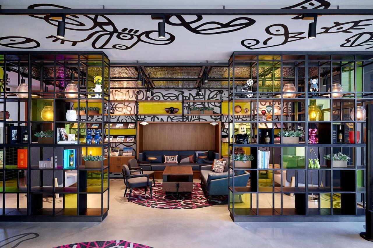 ホテル Moxy Seoul Myeongdong エクステリア 写真
